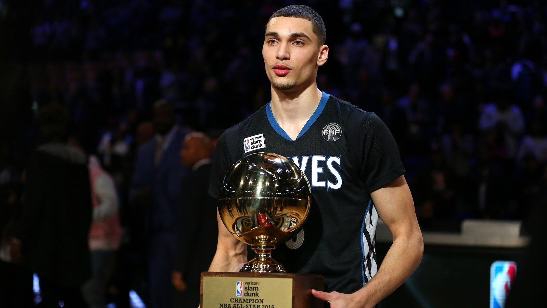 雷霆大胜尼克斯，亚历山大助攻队友频频开花，雷霆队亚历山大百度百科